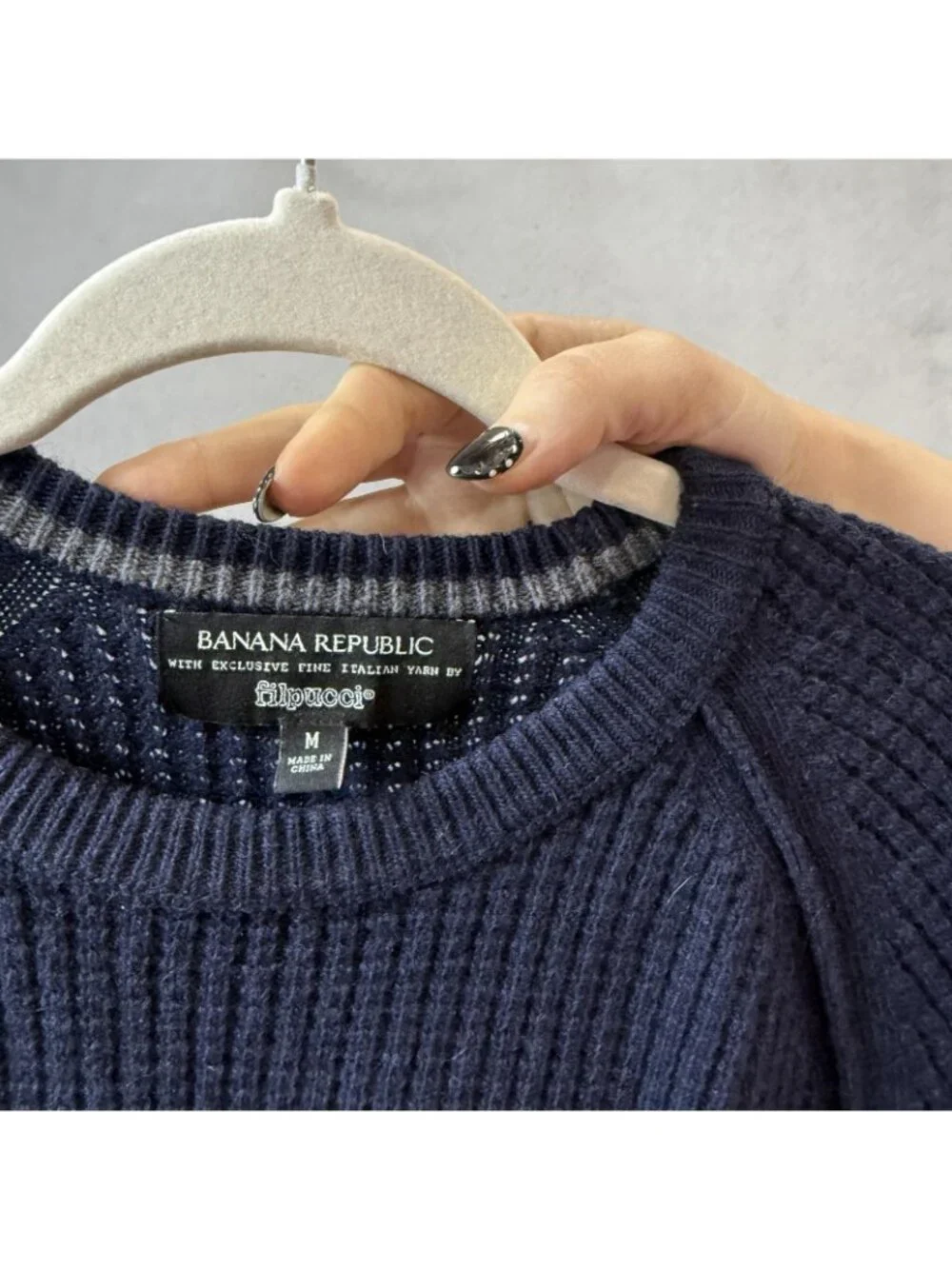 Banana Republic Sweater Mens Medium Navy Merino Wool Waffle Knit Pullover